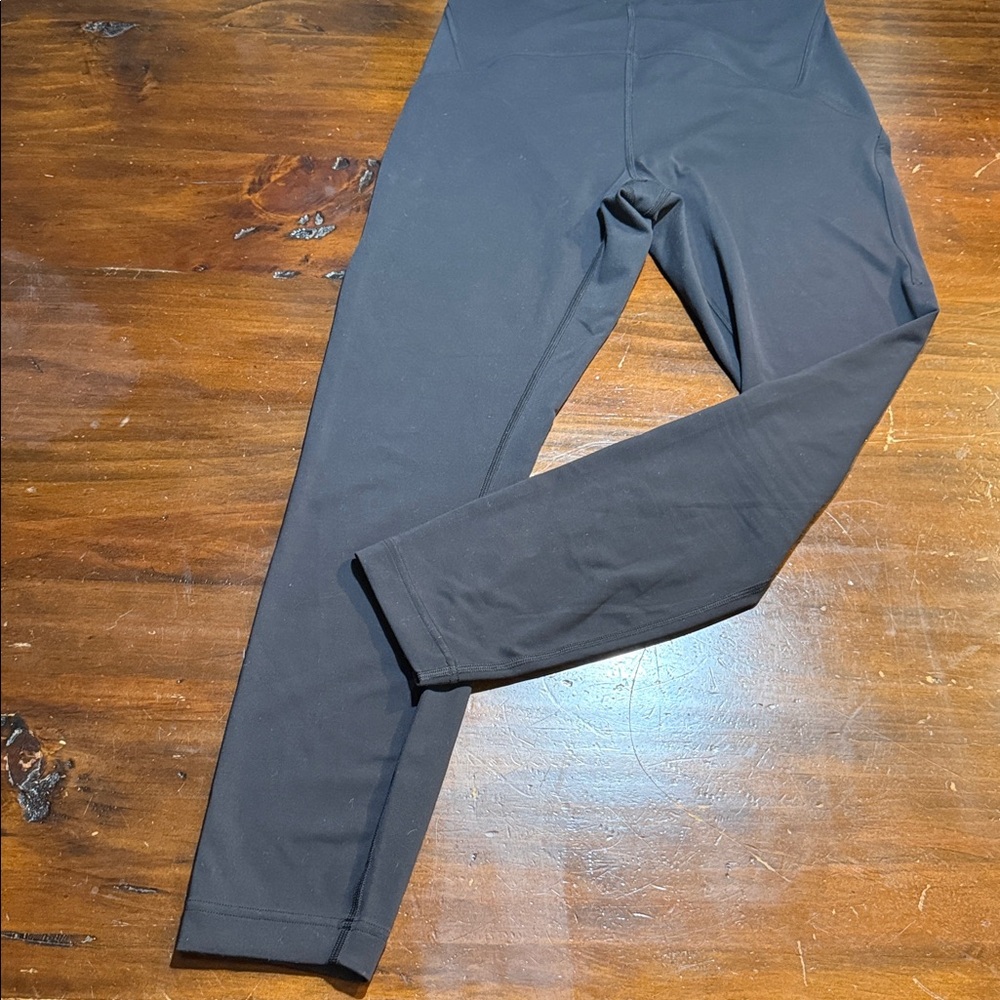 LULULEMON IN STILL HIGH RISE YOGA PANTS | LEGGINGS🖤